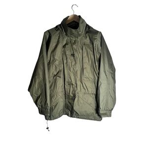 Helly Hansen Men's HellyTech Windbreaker Jacket Full Zip Hooded Green Medium